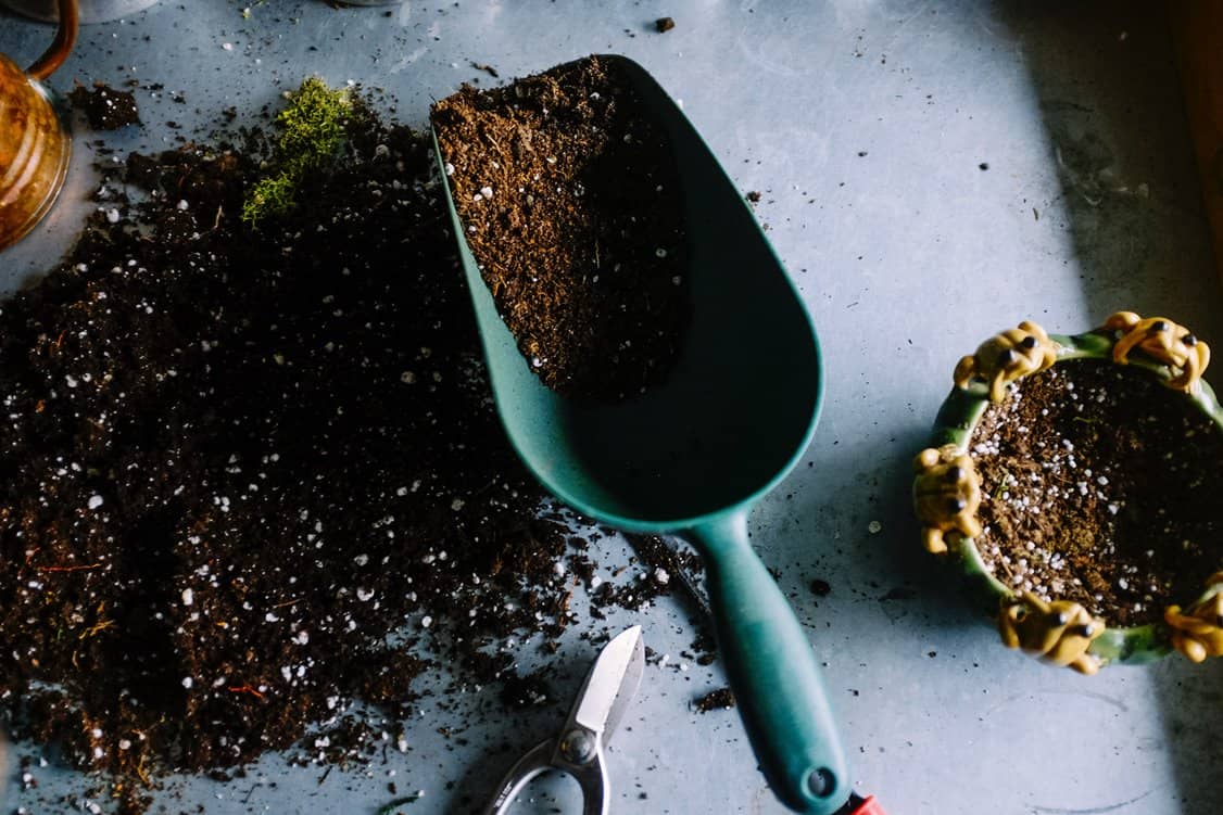 Compost Magic: The Many Benefits Of Composting #benefitsofcomposting #sustainableliving #sustainablejungle