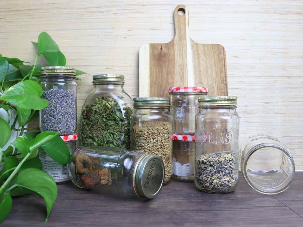 What Is The Zero Waste Movement & Is It Having An Impact? Image by Sustainable Jungle #zerowaste #zerowastemovement #zerowastecommunity #whatisthezerowastemovement #sustainablejungle