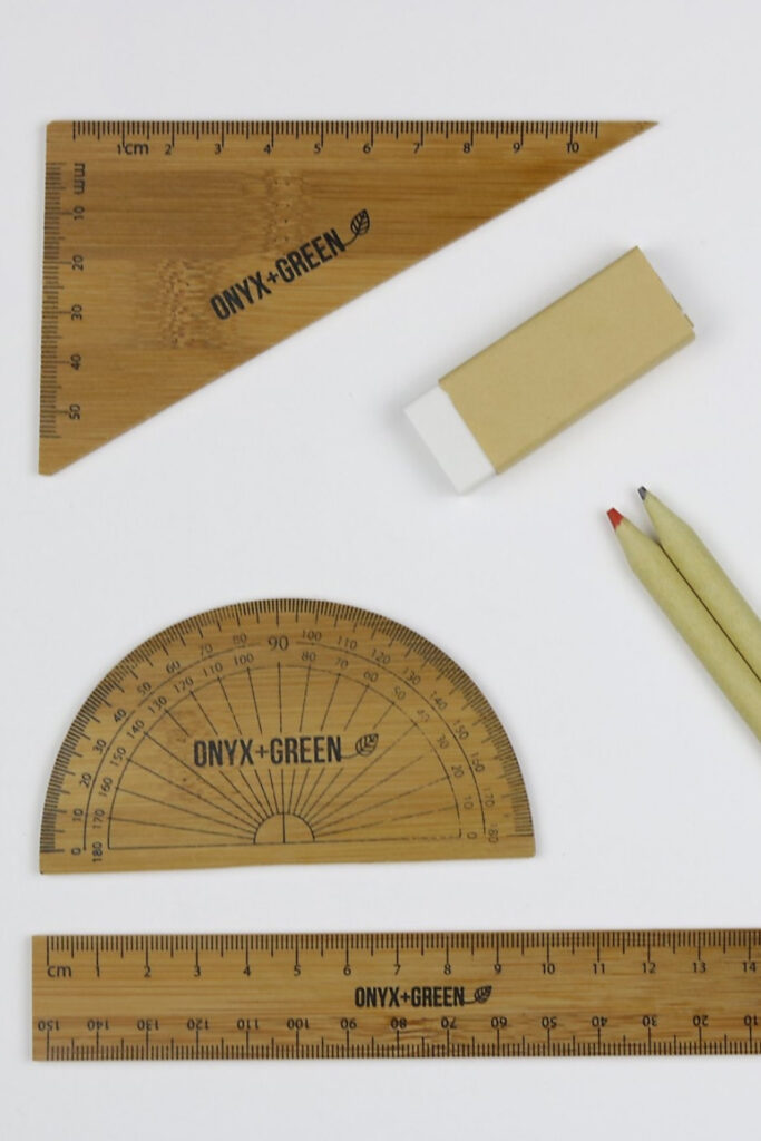 14 Eco Friendly School Supplies & Stationery Brands for an A+ in Sustainability #zerowasteschoolsupplies #ecofriendlyschoolsupplies #sustainablestationery #sustainablejungle Image by Onyx + Green