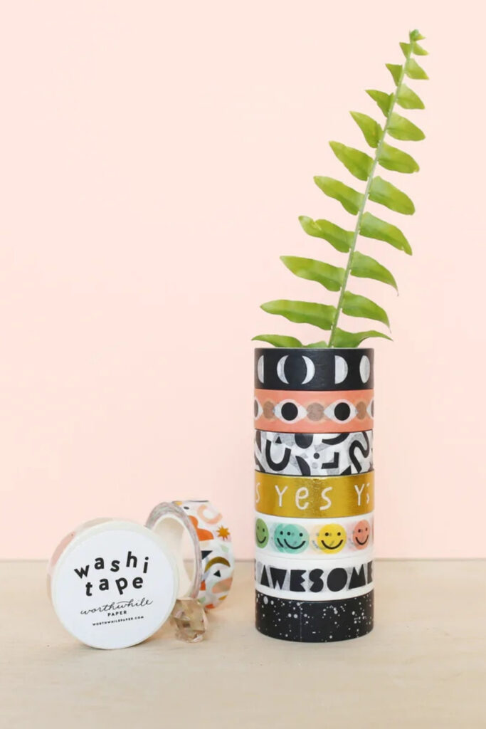 14 Eco Friendly School Supplies & Stationery Brands for an A+ in Sustainability #zerowasteschoolsupplies #ecofriendlyschoolsupplies #sustainablestationery #sustainablejungle Image by Worthwhile Paper