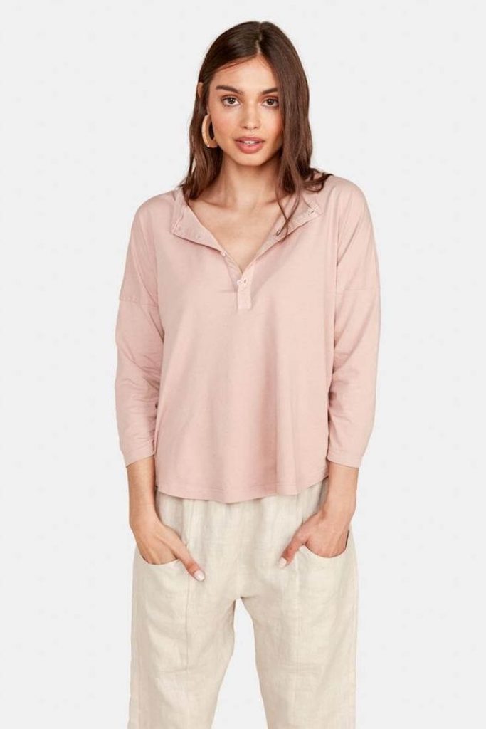 After spending lots of time researching what makes fashion sustainable, we now present this masterlist of the best sustainable clothing brands... Image by MATE THE LABEL #sustainableclothing #ethicalfashion