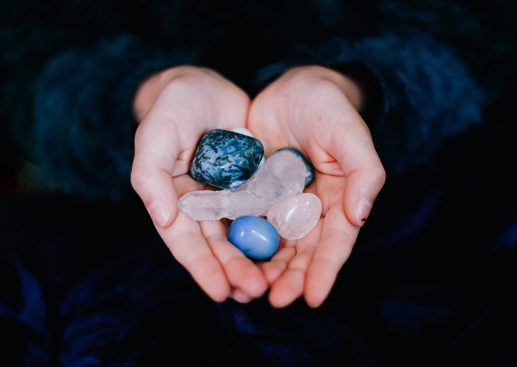 Looking at sustainable and ethical jewelry is like looking at sustainable fashion: overwhelmingly complicated. How do we sort the diamonds from the coal? Photo by Allie on Unsplash #ethicaljewelry #sustainablejewelry