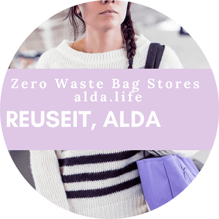 If you’re not ready to leap into a full-fledged zero waste life, no worries! We’ve rounded up 5 simple lifestyle changes to help you minimize your waste footprint Image by Alda Life #zerowasteswaps #sustainablejungle