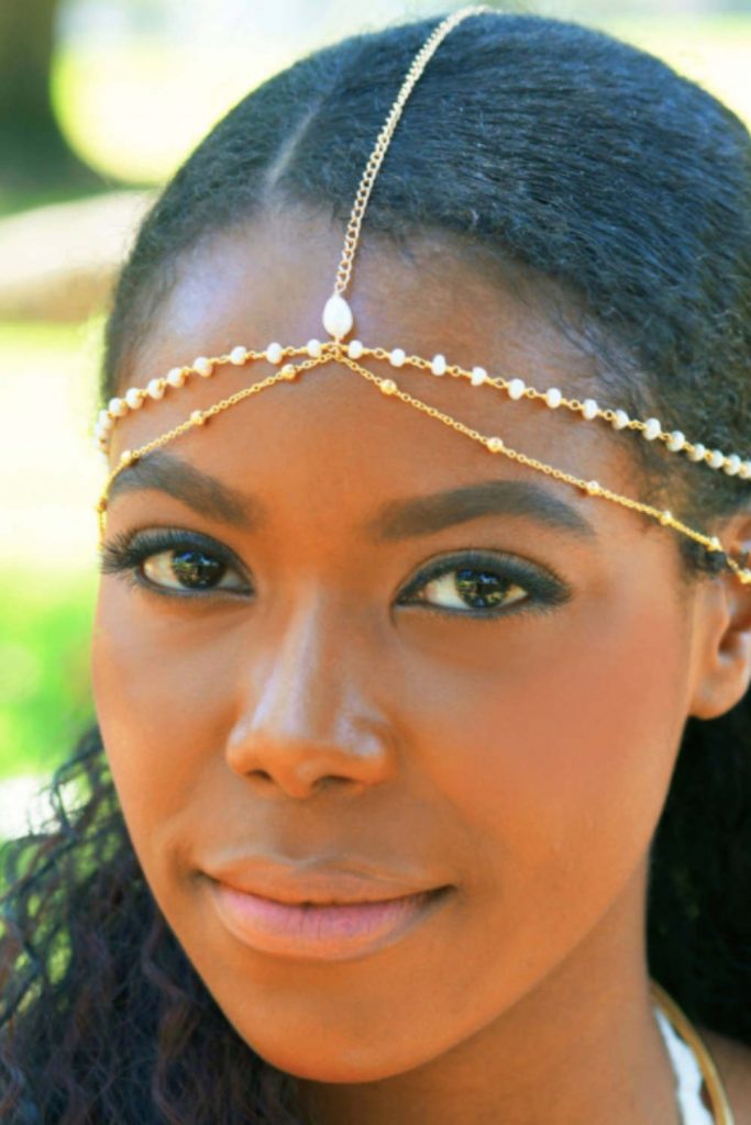 Black Owned Etsy Art And Jewelry Shops for Ethical Empowerment Image by Brave Chick #blackownedetsyshops #blackownedetsyartshops #blackownedetsyjewelryshops #sustainablejungle