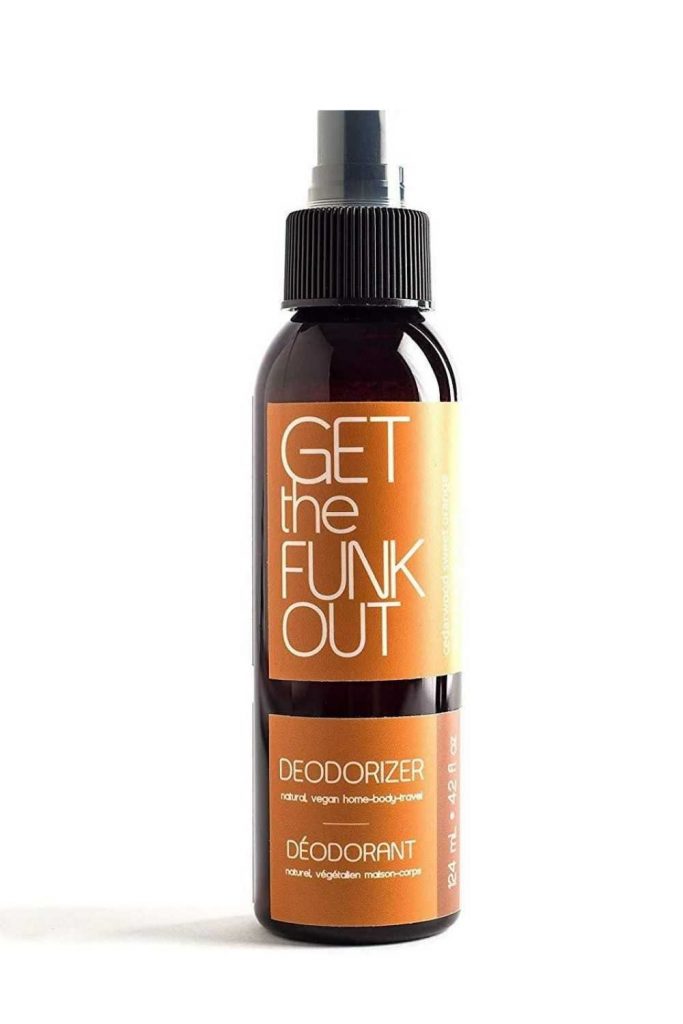 The ethical personal care market has exploded with options in the last few years which is great. The problem though, is trying to find eco friendly deodorants that are effective. So, we’ve made a list of our favorites that are fit for purpose! Image by Demes #ecofriendlydeodorant #sustainablejungle