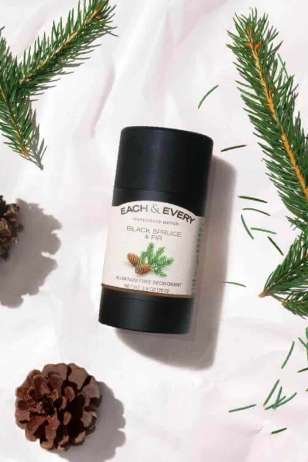 We’re meant to sweat. So finding the best natural and environmentally friendly deodorant, one that really works and is actually natural is pretty important! Here's our list... Image by Each and Every #environmentallfriendlydeodorant #sustainablejungle