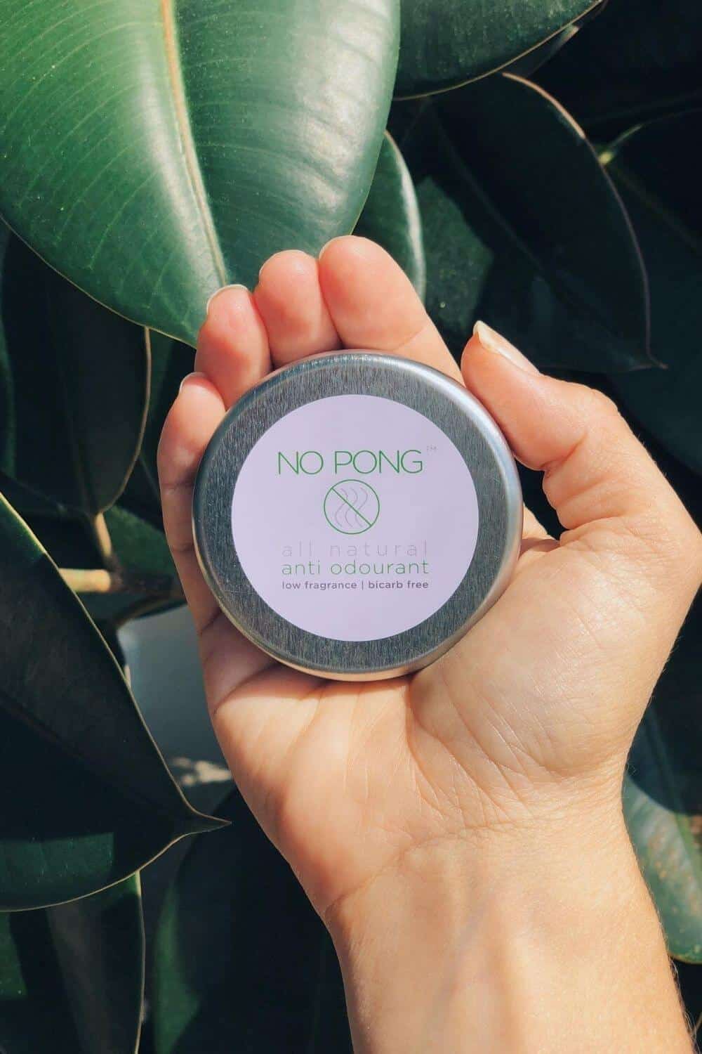Looking for a zero waste deodorant alternative? Here's our list of options for stink-free sustainable pits Image by No Pong #zerowastedeodorant #sustainablejungle