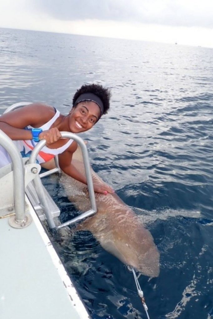 Minorities in Shark Sciences with Carlee Jackson on the Sustainable Jungle Podcast #blackinnature #minoritiesinsharkscience #sustainablejungle