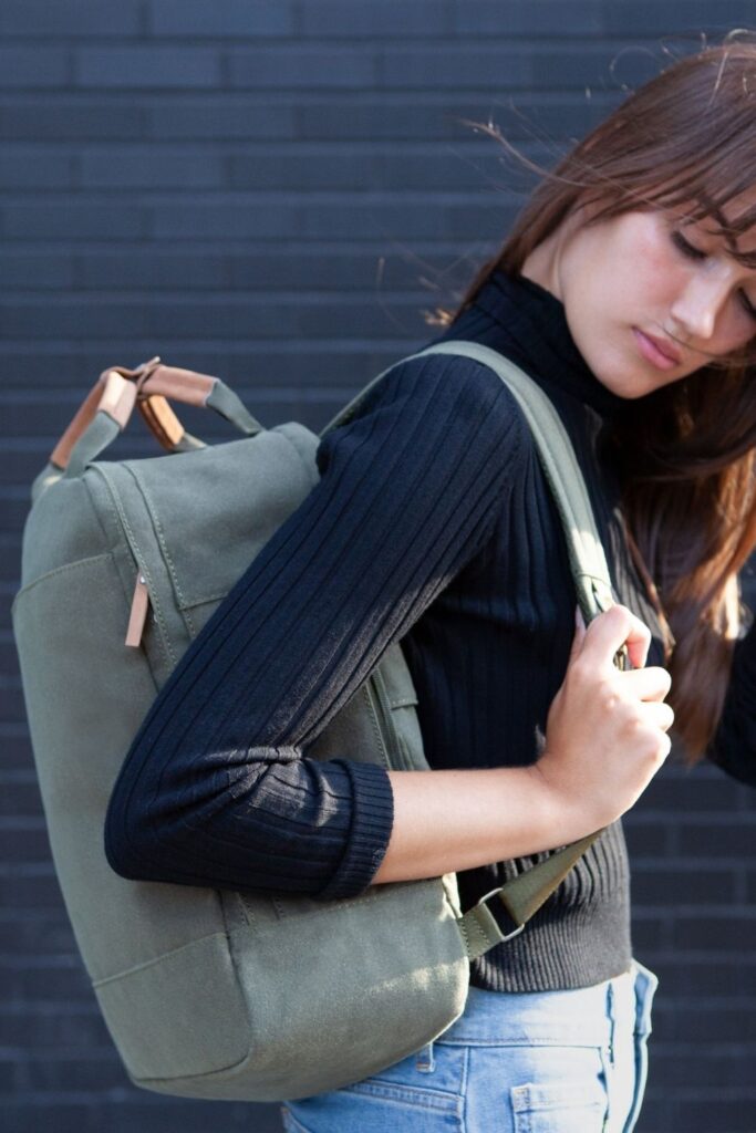Eco friendly and sustainable backpacks can help us pack up our everyday essentials and leave our eco woes at home Image by Day Owl #sustainablebackpacks #ecofriendlybackpacks #sustainablejungle