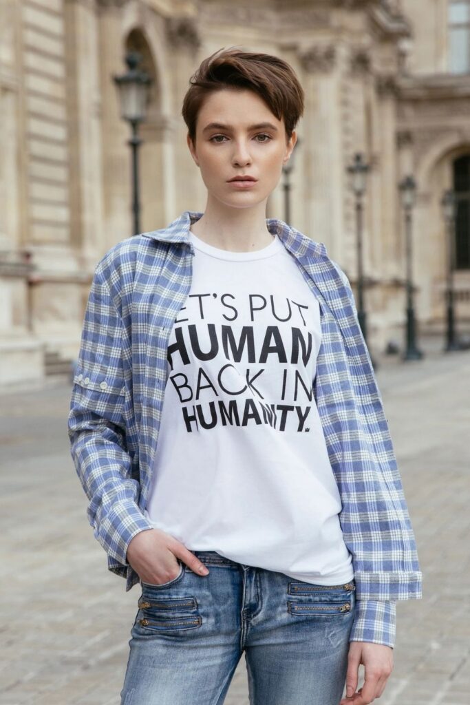 Binary fashion is coming to an end with a new breed of brands creating gender neutral clothing for more inclusive fluid fashion industry Image by KINdom #genderneutralclothing #genderneutrallclothingbrands #nonbinaryclothing #nonbinaryclothes #sustainablejungle