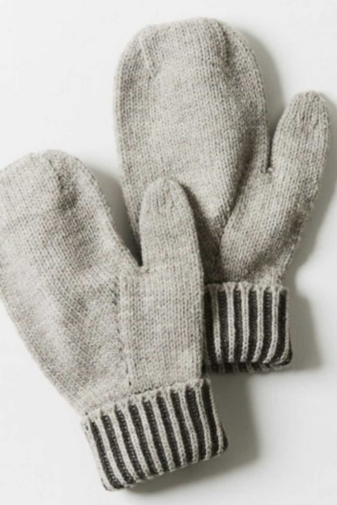 8 Sustainable & Ethical Winter Gloves to Fight Fast Fashion & Frostbite