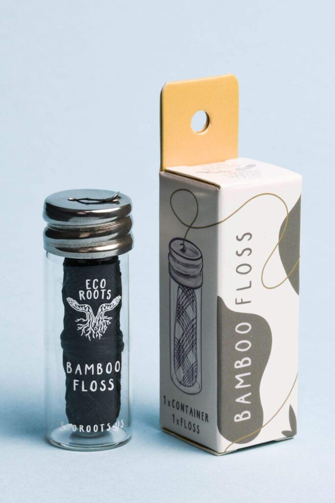 For those of us on the traditional pro-flossing side who are also trying to live a life of less waste we should absolutely aim to use a zero waste floss alternative. Image by EcoRoots #zerowastefloss #sustainablejungle