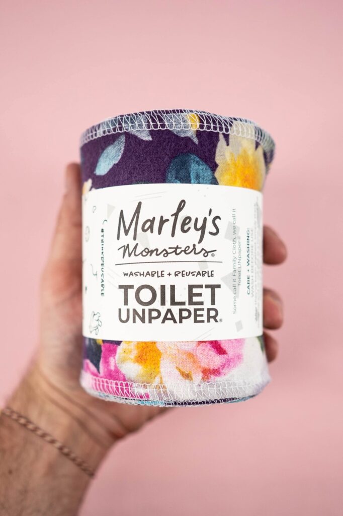 We’re going to get down and dirty and talk about sustainable butts and zero waste toilet paper. Believe it or not, there are more options than you might think! Image by Marley's Monsters #zerowastetoiletpaper #ecofriendlytoiletpaper #sustainablejungle