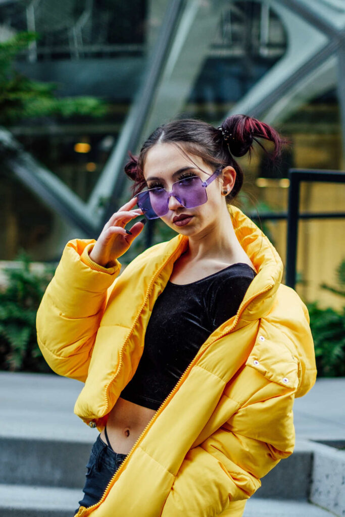 You won’t see “synthetic fabrics” listed on your clothing label, but it’s likely you’re wearing them right now. But how does that look from an environmental standpoint? Image by Thomas Le on Unsplash #syntheticfabrics #sustainablejungle