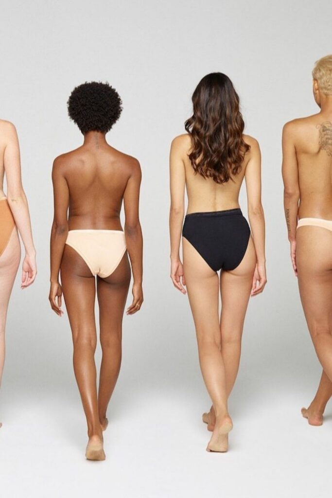 Don’t get your panties in a bunch—here’s a brief (pun intended) list of the best organic underwear brands for you. Image by Knickey #organicunderwear #organicunderwearbrands #sustainablejungle