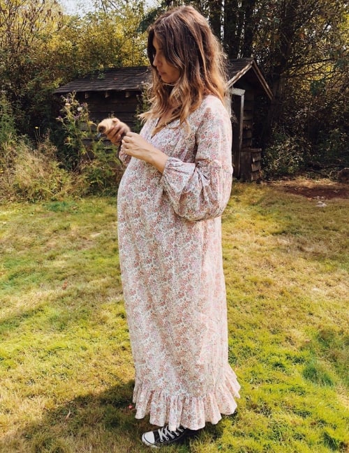 Organic Maternity Clothes: 7 Brands Helping You Responsibly Rock Your Mom Bod Images by Christy Dawn #organicmaternityclothes #organicmaternityclothing #organiccottonmaternityclothes #sustainablematernityclothes #bestsustainablematernityclothes #ecofriendlymaternityclothesorganic #sustainablejungle