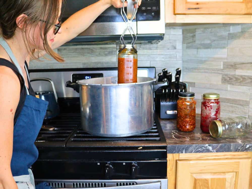 How To Preserve Food: 9 Food Preservation Methods For Scrumptious Self-Sufficiency Image by Sustainable Jungle #foodpreservation #foodpreservationmethods #howtopreservefood #waystopreservefood #bestwaystopreservefood #sustainablejungle