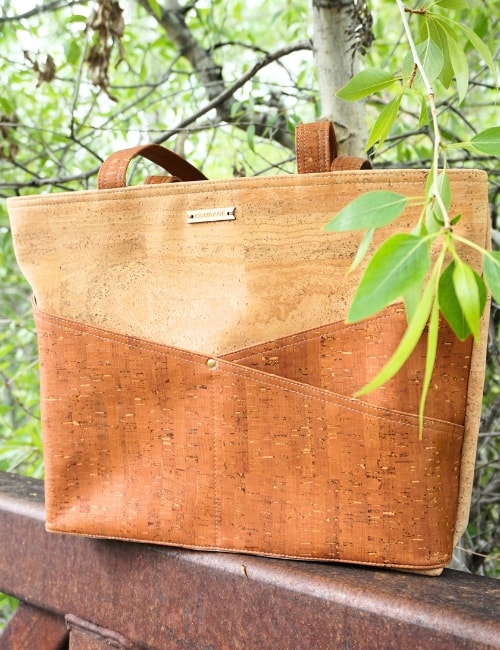 What Is Cork Leather & Is It Sustainable? Image by Sustainable Jungle #corkleather #whatiscorkleather #sustainablecork #iscorksustainable #corkmaterial #corkfabric #sustainablejungle