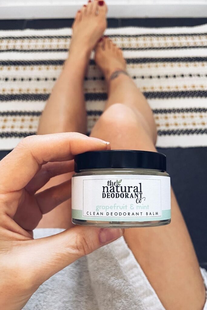 Want cruelty free deodorant that’s good for you, better for our planet, and better for all beings on Earth? No sweat! Image by Natural Deodorant Co #crueltyfreedeodorant #sustainablejungle