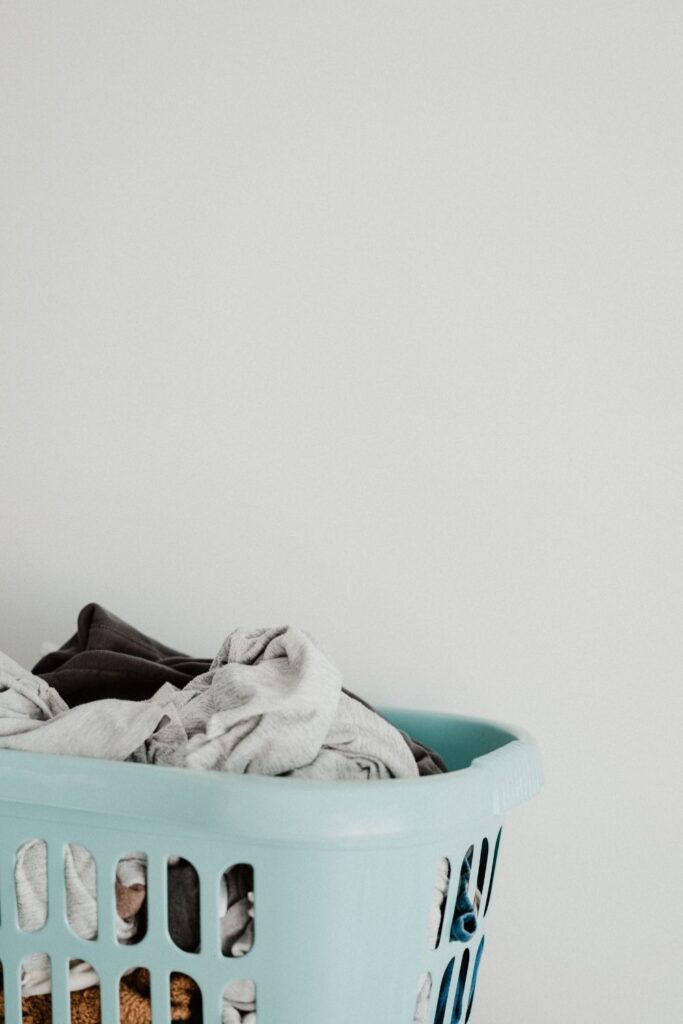 You're probably wearing elastane right now. But also spandex. So let's settle the elastane vs spandex debate once and for all while also looking at this fabric's sustainability... Photo by Annie Spratt on Unsplash #elastanevsspandex #spandexvselastane #whatisspandex #whatiselastane #iselastanesustainable #isspandexsustainable #sustainablejungle
