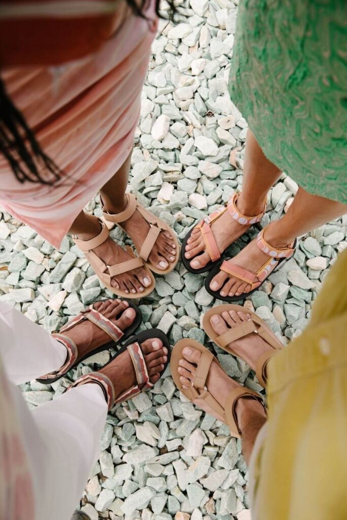 For summer sandals that also have a barely-there impact on animals and the planet, we've rounded up a list of some of our favorite vegan sandals. Image by @steveakation for Teva #veganshoes #sustainablejungle