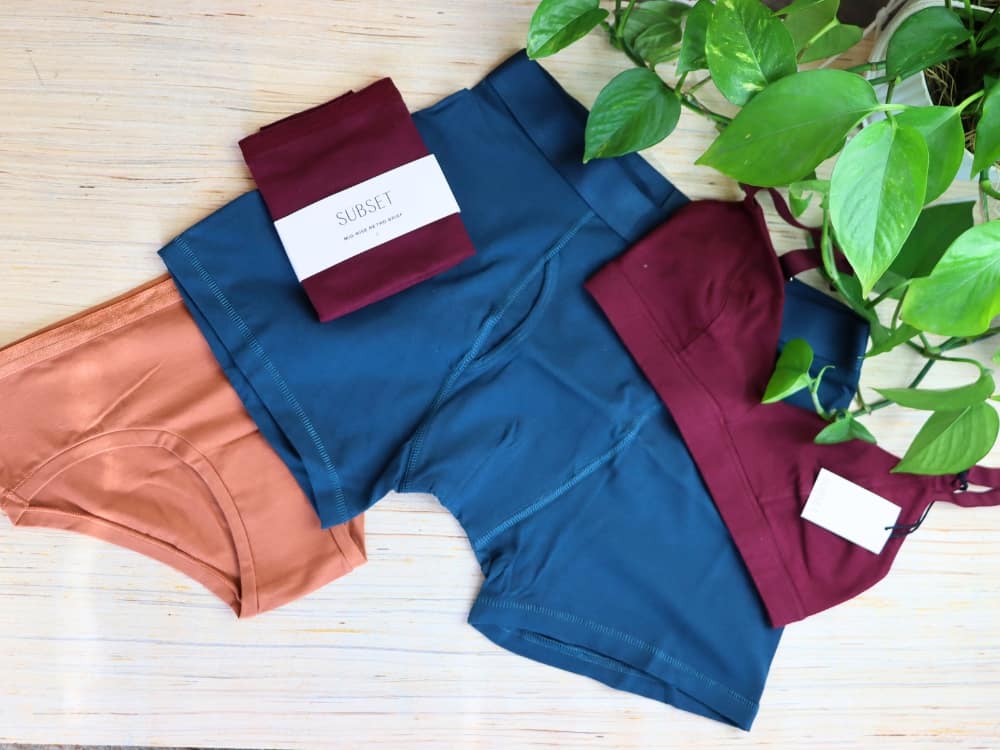 What To Do With Old Underwear & Bras: 7 Sustainable Tips To Sort Your Skivvies Image by Sustainable Jungle #whattodowitholdunderwear #whattodowitholdbras #underwearrecycling #oldpanties #donateoldunderwear #sustainablejungle