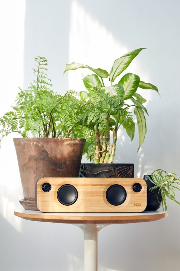 Unlike fashion, finding solutions to the environmental and ethical issues in the technology industry hasn’t been as, well, fashionable. So, what can we do as a consumer looking for ethical electronics? Image by House of Marley #ethicalelectronics #ecofriendlyelectronics #sustainablejungle