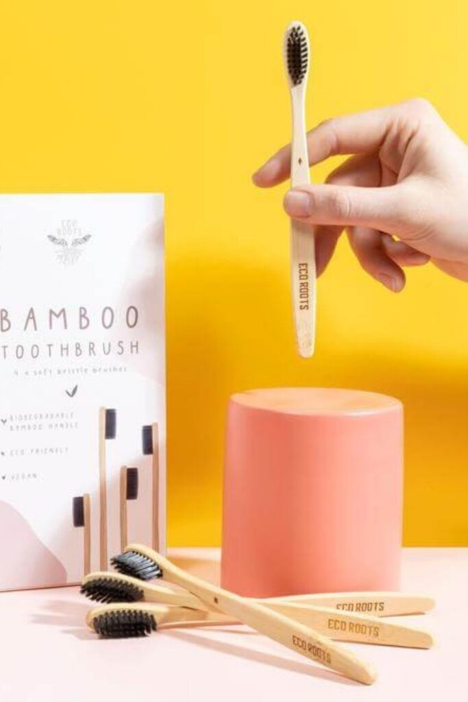 Future generations deserve to enjoy all that we have, so let’s talk about some of the best zero waste products. Image by Ecoroots #zerowasteproducts #sustainablejungle