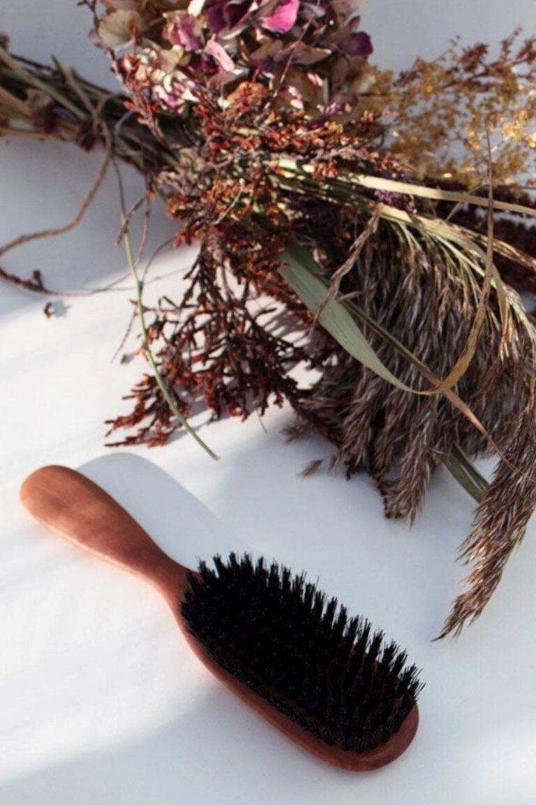 7 Eco Friendly Hair Brushes Without Environmental Frizz