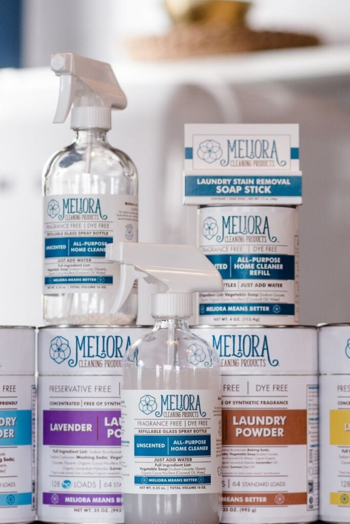 Shopping zero waste stores online is the closest you’ll ever get to ‘responsible retail therapy’. Essential food, gifts, home, and self-care products. You can get all this without plastic packaging. Image by Meliora #zerowasteonlinestores #zerowastestoresonline #zerowastestores #zerowastestore #zerowasteonlineshops #sustainablejungle