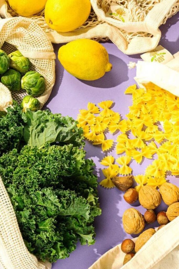 Shopping zero waste stores online is the closest you’ll ever get to ‘responsible retail therapy’. Essential food, gifts, home, and self-care products. You can get all this without plastic packaging. Image by EcoRoots #zerowasteonlinestores #zerowastestoresonline #zerowastestores #zerowastestore #zerowasteonlineshops #sustainablejungle