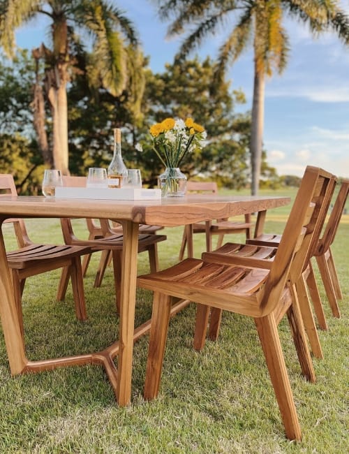 7 Sustainable Outdoor Furniture Brands For The Perfect Backyard Oasis Image by Yardbird #sustainableoutdoorfurniture #outdoorsustainablefurniture #sustainablepatiofurniture #ecofriendlyoutdoorfurniture #outdoorfurnituresustainable #affordableecofriendlyoutdoorfurniture #sustainablejungle