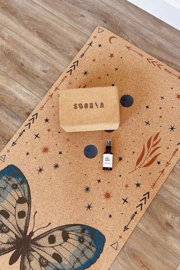 Sustainable yoga props and accessories, like blocks, balls, straps, and bolsters, can help yogis of all levels with flexibility, stability, AND sustainability. Image by Scoria #sustainableyogaprops #sustainableyogaaccessories #sustainablejungle