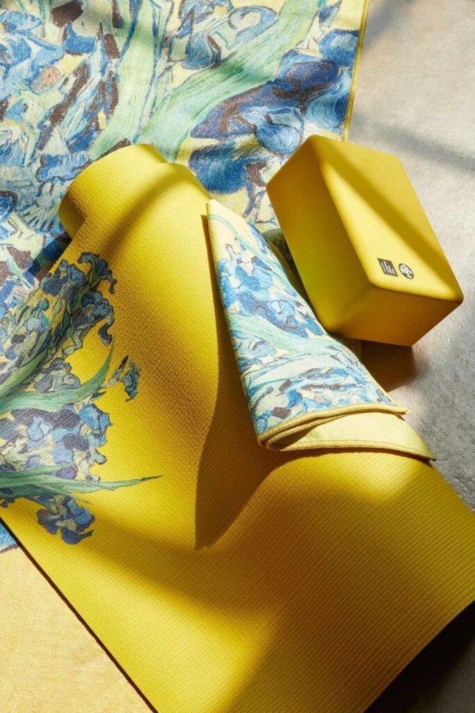 Sustainable yoga props and accessories, like blocks, balls, straps, and bolsters, can help yogis of all levels with flexibility, stability, AND sustainability. Image by Manduka #sustainableyogaprops #sustainableyogaaccessories #sustainablejungle