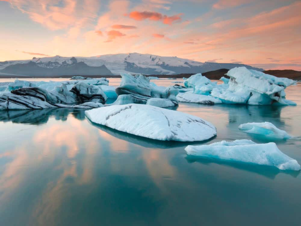 Sip, Sip Hooray: 11 Countries With The Cleanest Water In The World Image by narloch liberra #cleanestwaterintheworld #bestwaterintheworld #cleanestdrinkingwaterintheworld #countrieswiththecleanestwater #purestwaterintheworld #sustainablejungle