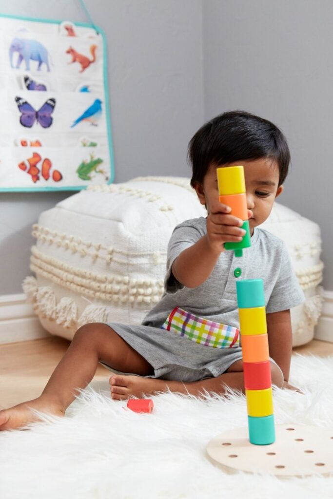 We can’t tell you how to parent but we can help you with your eco-guilt! These eco friendly toy brands will give your child the best… Image by Lovevery #ecofriendlytoys #bestecofriendlytoys #ecofriendlytoybrands #ecofriendlybabytoys #ecofriendlykidstoys #sustainabletoys #bestsustainabletoys #sustainabletoybrands #sustainablechildrenstoys #sustainablejungle