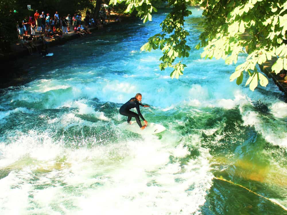 Sip, Sip Hooray: 11 Countries With The Cleanest Water In The World Image by Sustainable Jungle #cleanestwaterintheworld #bestwaterintheworld #cleanestdrinkingwaterintheworld #countrieswiththecleanestwater #purestwaterintheworld #sustainablejungle