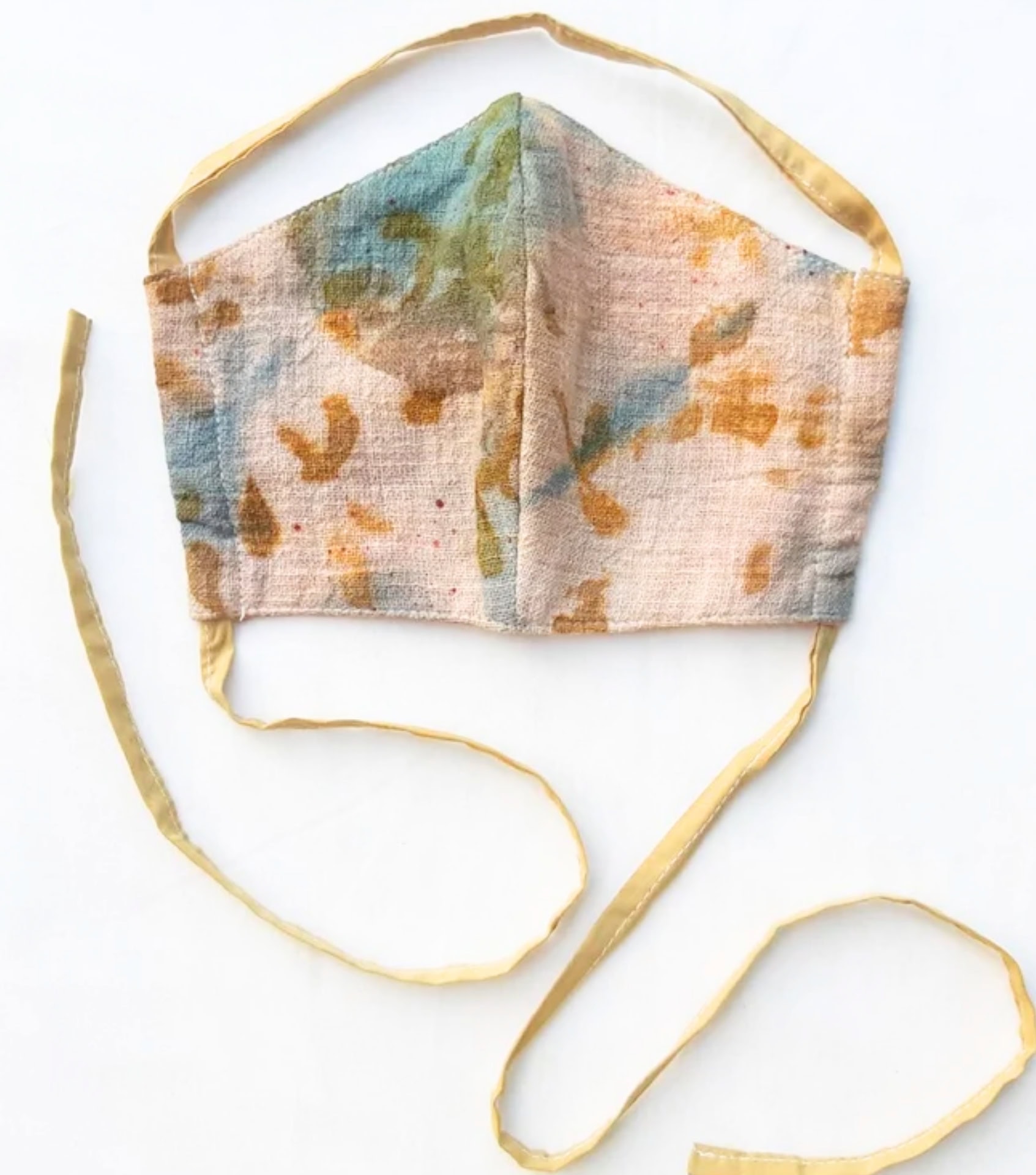 Image by & So She Awoke (Sustainable Face Masks 2024)