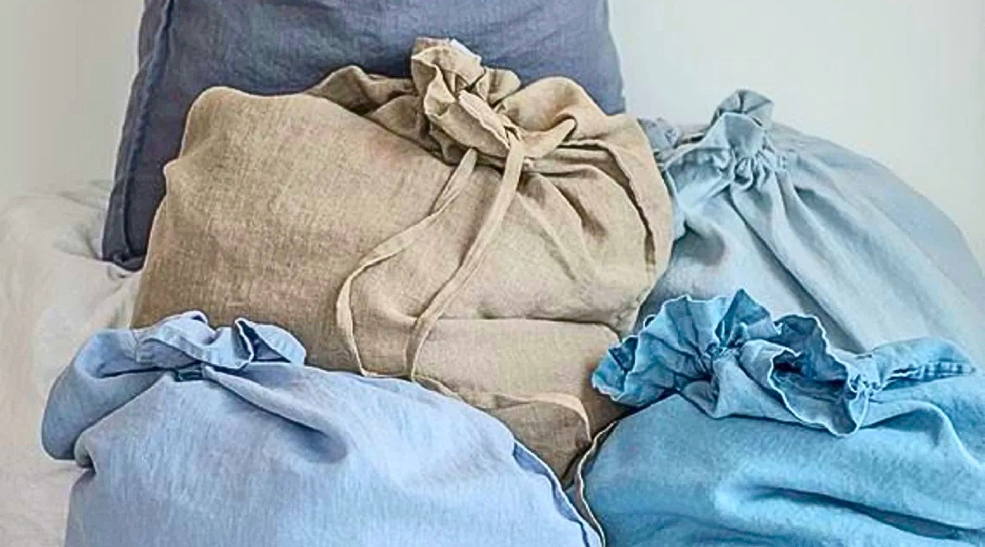 Image by notPERFECTLINEN (Sustainable-Laundry-Baskets)