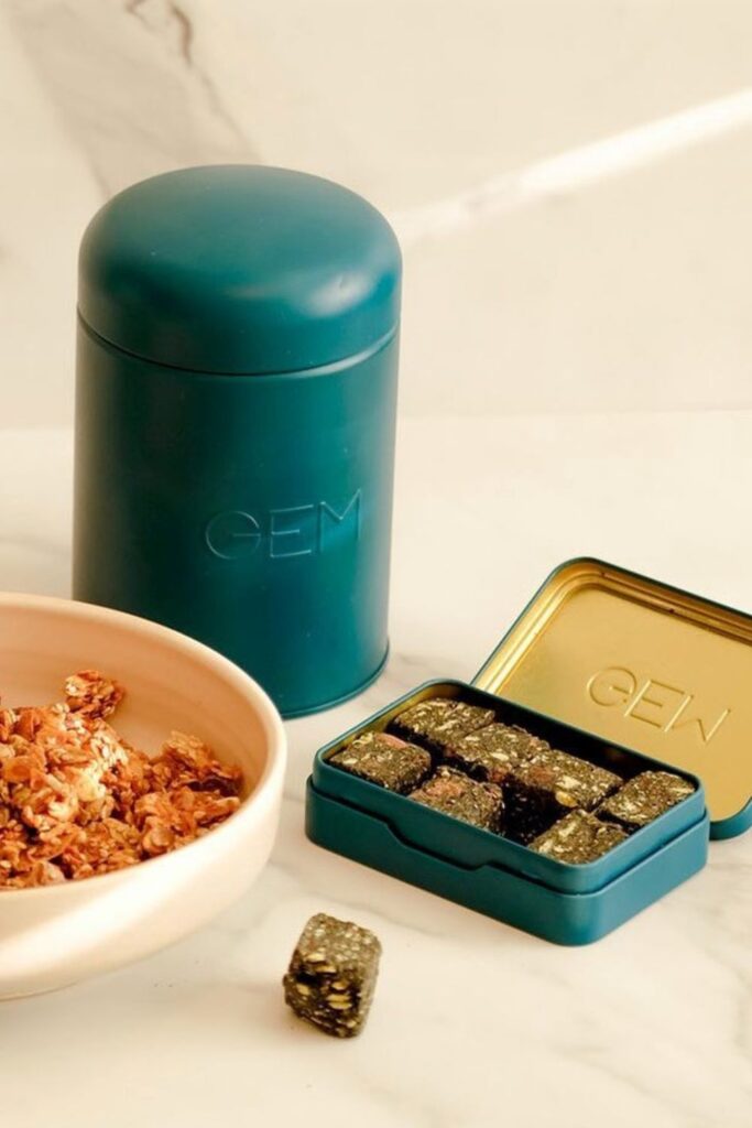 Why should zero waste vitamins and supplements line the shelves of our medicine cabinets? Mostly because, with our modern obsession for health and wellness, we use a lot of them. Image by GEM #zerowastevitamins #plasticfreevitamins #sustainablevitamins #sustainablejungle