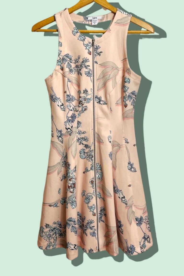 13 Best Thrift Stores In Chicago That Will Blow You Away