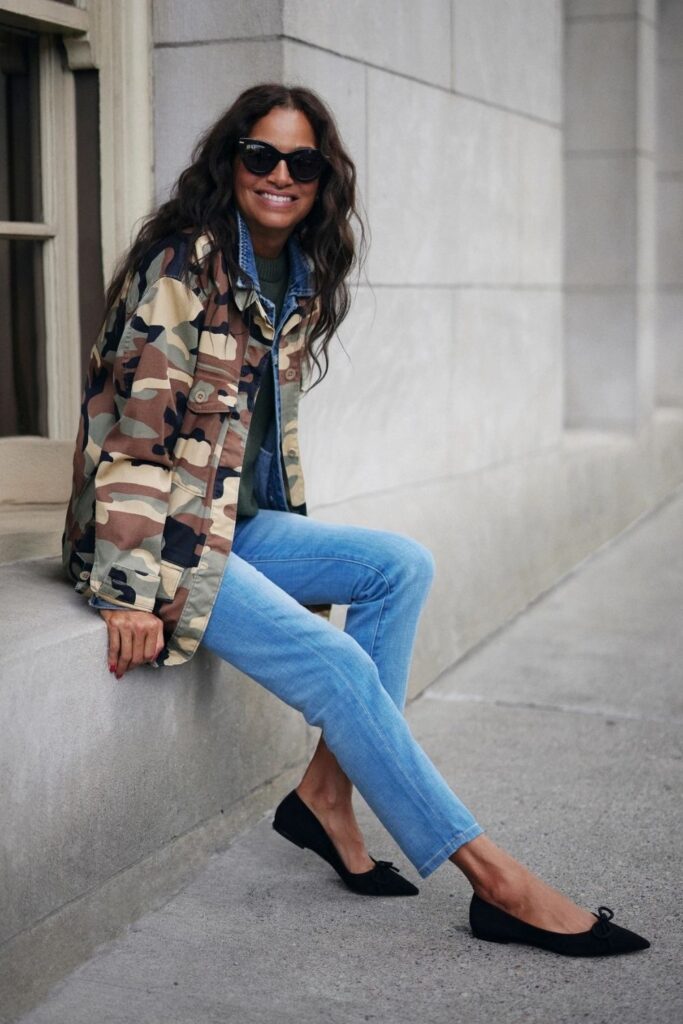Streetwear equals cool. But is it a cool look for our not-so-cool planet? These sustainable streetwear brands prove that it can be… Image by Outerknown #sustainablestreetwear #sustainablestreetwearbrands #sustainablestreetwearclothingbrands #bestsustainablestreetwearbrands #affordablesustainablestreetwearbrands #ethicalstreetwear #ethicalstreetwearbrands #sustainablejungle
