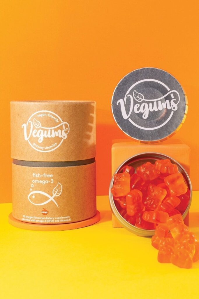 Why should zero waste vitamins and supplements line the shelves of our medicine cabinets? Mostly because, with our modern obsession for health and wellness, we use a lot of them. Image by Vegums #zerowastevitamins #plasticfreevitamins #sustainablevitamins #sustainablejungle