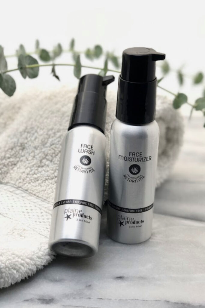 Facing up to plastic proliferation is critical to our sustainable future. With zero waste face wash, you can unblock your pores without blocking up… Image by Plaine Products #zerowastefacewash #bestzerowastefacewash #zerowastefacewashbar #zerowastefacewashbrands #plasticfreefacewash #bestplasticfreefacewash #wastefreefacewash #plasticfreefacewashbars #refillablefacewash