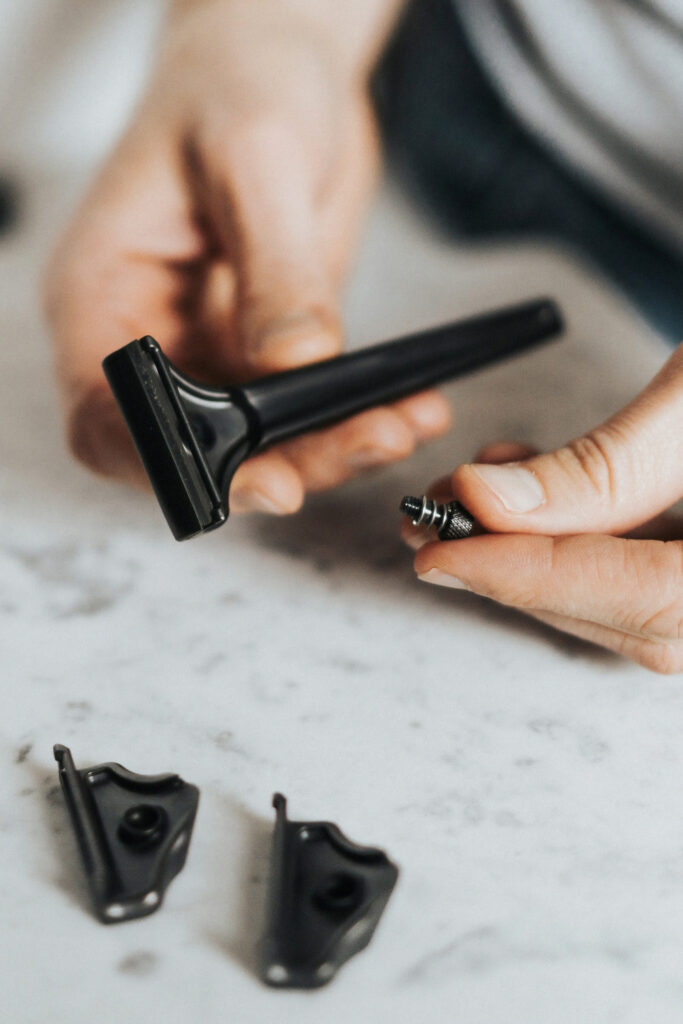 Congrats on switching to an old school razor. Do you know how to clean a safety razor? It’s important to know so you can extend… Image by Supply via Unsplash #howtocleanasafetyrazor #howtocleanyoursafetyrazor #howtocleandoubleedgesafetyrazor #howtocleanasafetyrazorblades #canyouwashasafetyrazor #howdoyoucleanasafetyrazorafteruse #sustainablejungle