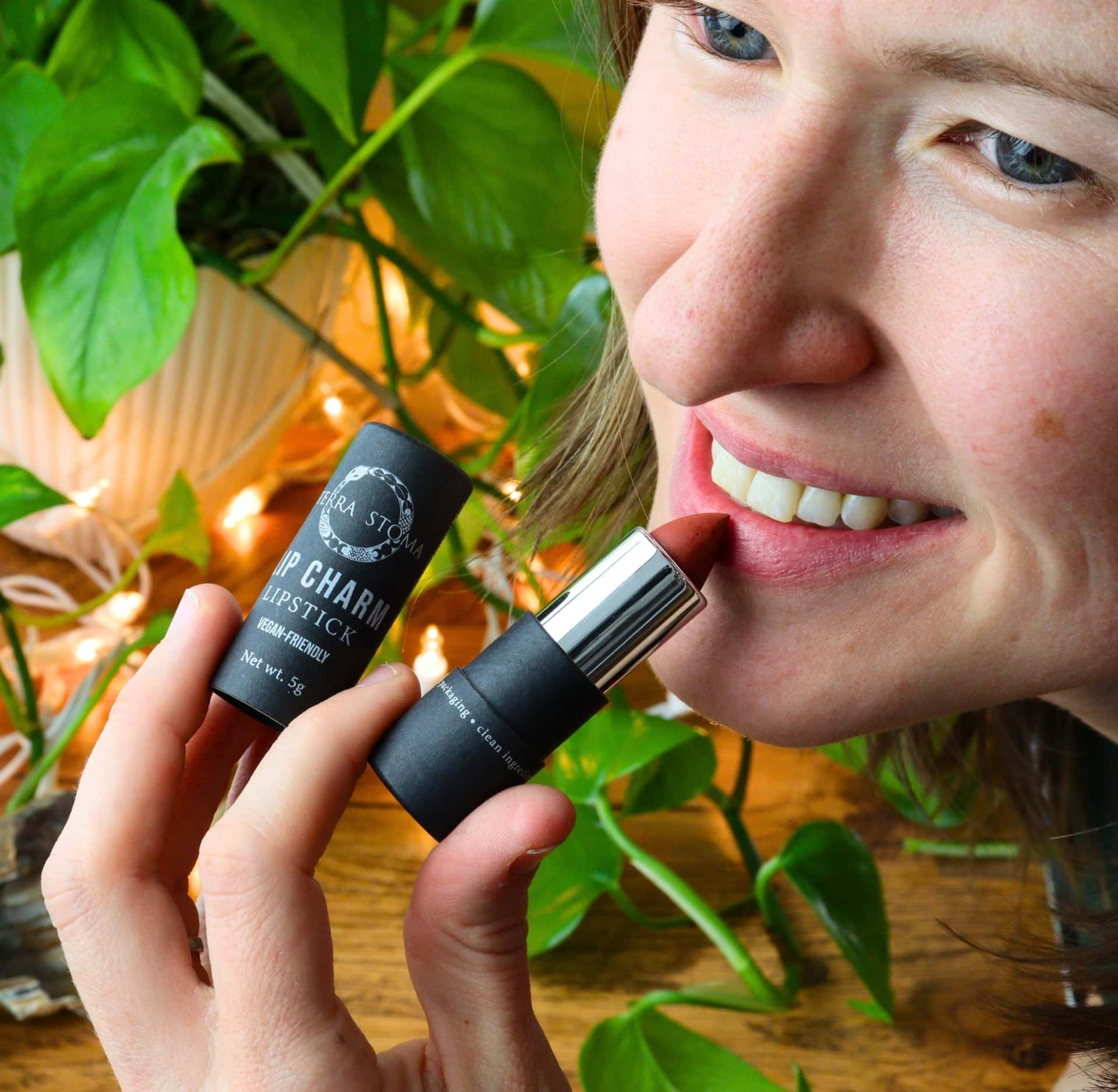 Image by Sustainable Jungle (Terra Stoma) ( Best Zero Waste Makeup Brands)