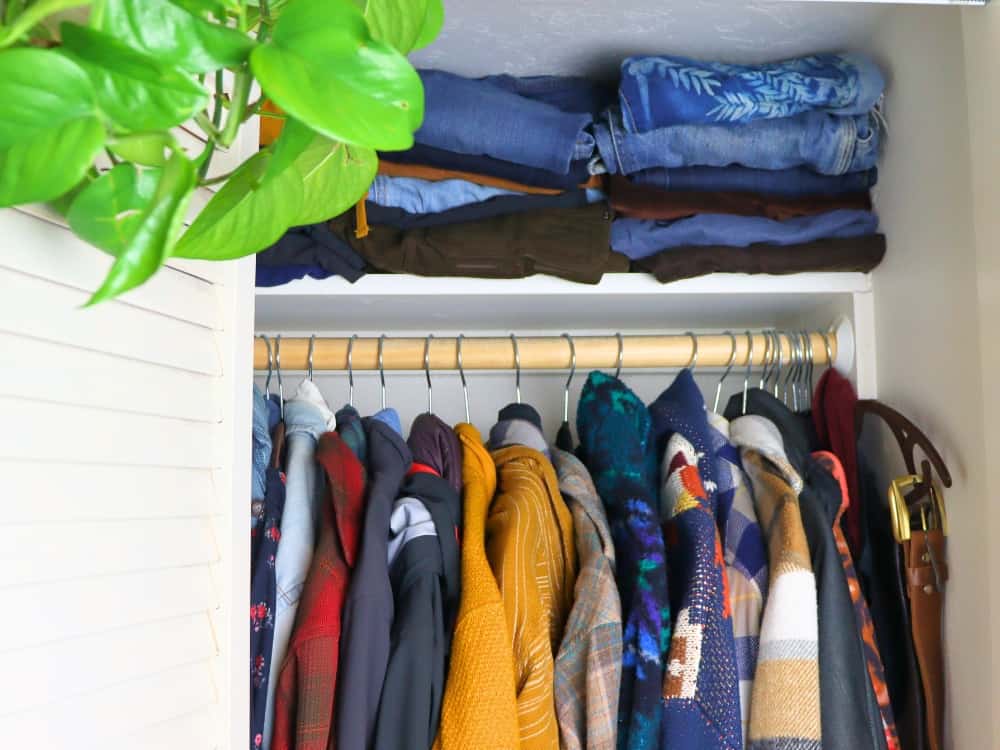 What To Do With Old Clothes: 9 Eco Tips for a Worn-Out Wardrobe Image by Sustainable Jungle #whattodowitholdclothes #howtodisposeofoldclothes #repurpoiseclothing #usesforoldclothes #recyclingoldclothes #whattodowithwornoutclothing #sustainablejungle
