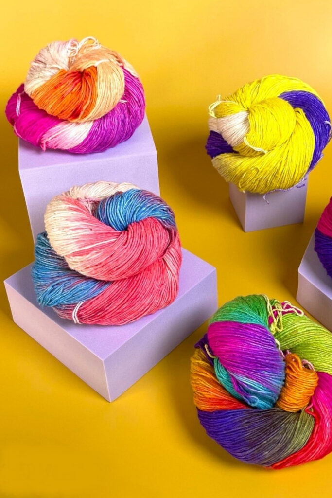 Let’s have a yarn about sustainable yarn. Is yarn actually sustainable? Typically, no. But these sustainable yarn brands realize eco-crafters need… Image by Darn Good Yarn #sustainableyarn #sustainableyarnbrands #sustainableyarnmanufacturers #mostsustainableyarn #bestsustainableyarn #ecofriendlyyarn #sustainablejungle