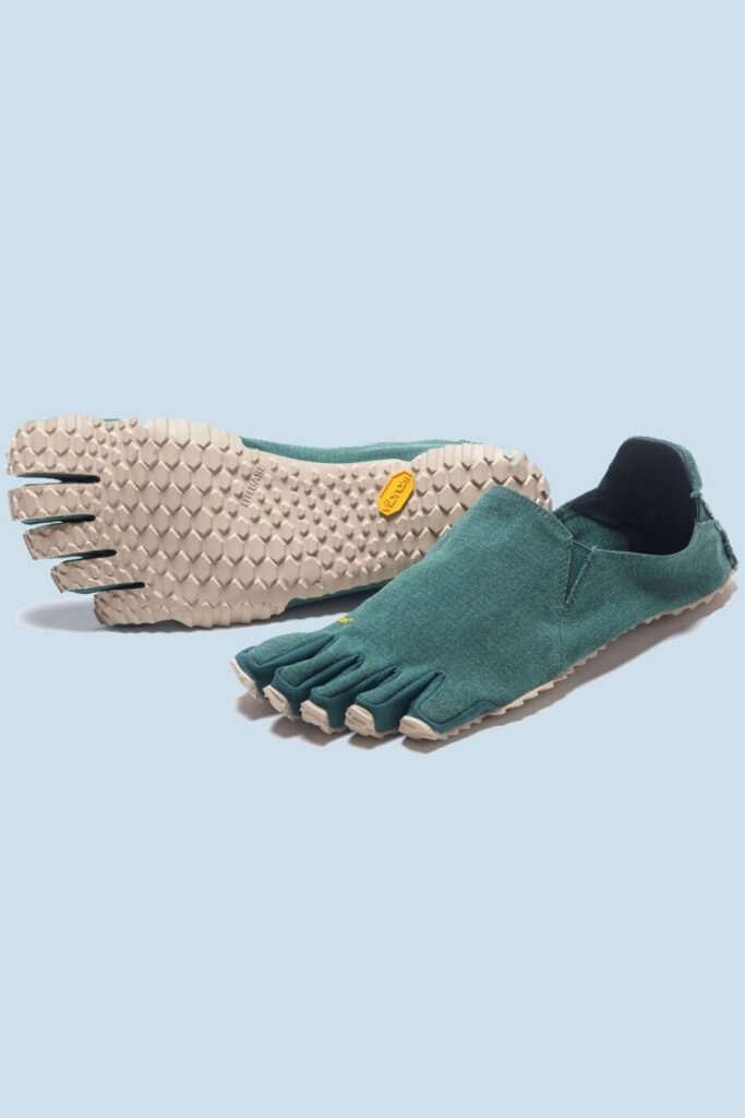 Will hemp shoes get you high? Highly sustainable, yes! We’re talking hemp shoes, hemp sneakers, hemp sandals, hemp slip-ons, and high top hemps… Image by Vibram #hempshoes #menshempshoes #womenshempshoes #shoesmadeofhemp #besthempshoes #hempshoebrands #sustainablejungle