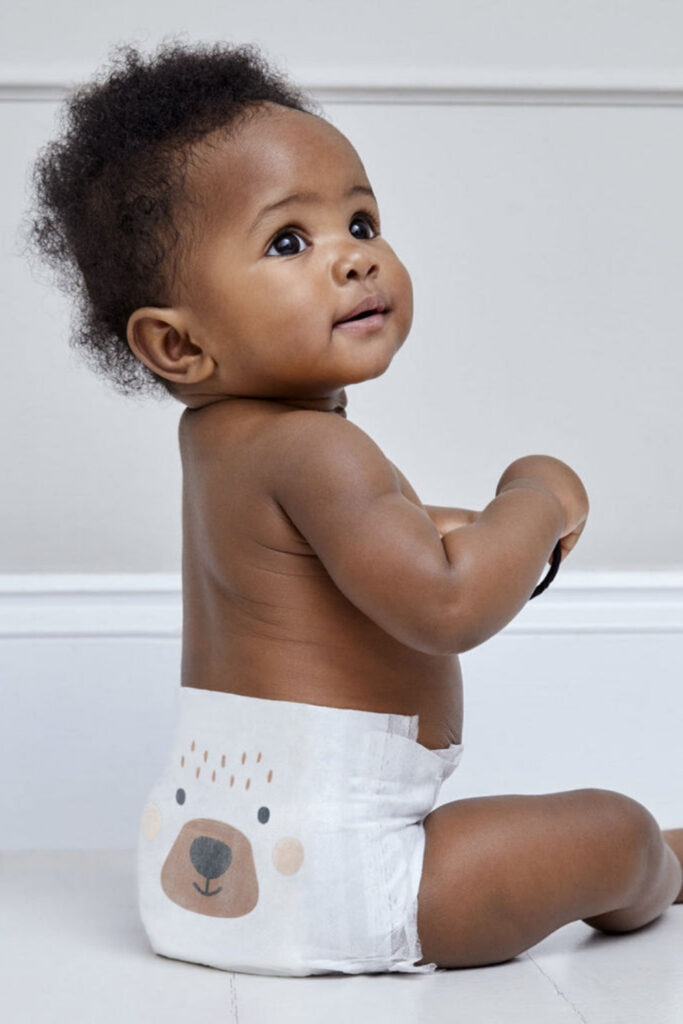 9 Biodegradable Nappies That Are Better for Bums and the Planet #biodegradablenappies #bestbiodegradablenappies #biodegradablenappiesuk #biodegradablenappiesaustralia #whichnappiesarebiodegradable? #affordablebiodegradablenappies #sustainablejungle Image by Kit & Kin